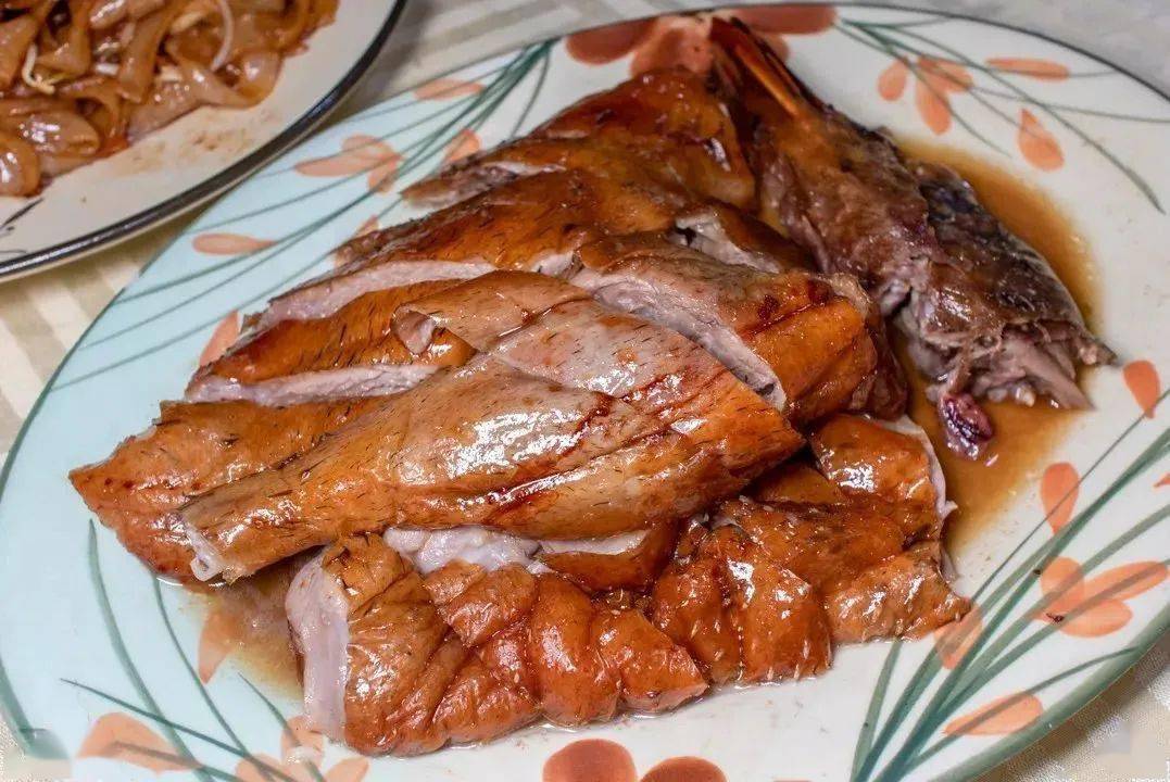 赞爆!彩虹般的广州地铁!附4大站点美食地图,快跟着一站站打卡!(图19) 广州地铁各线路特色站点_广州地铁线路颜色_广州地铁4号线美食