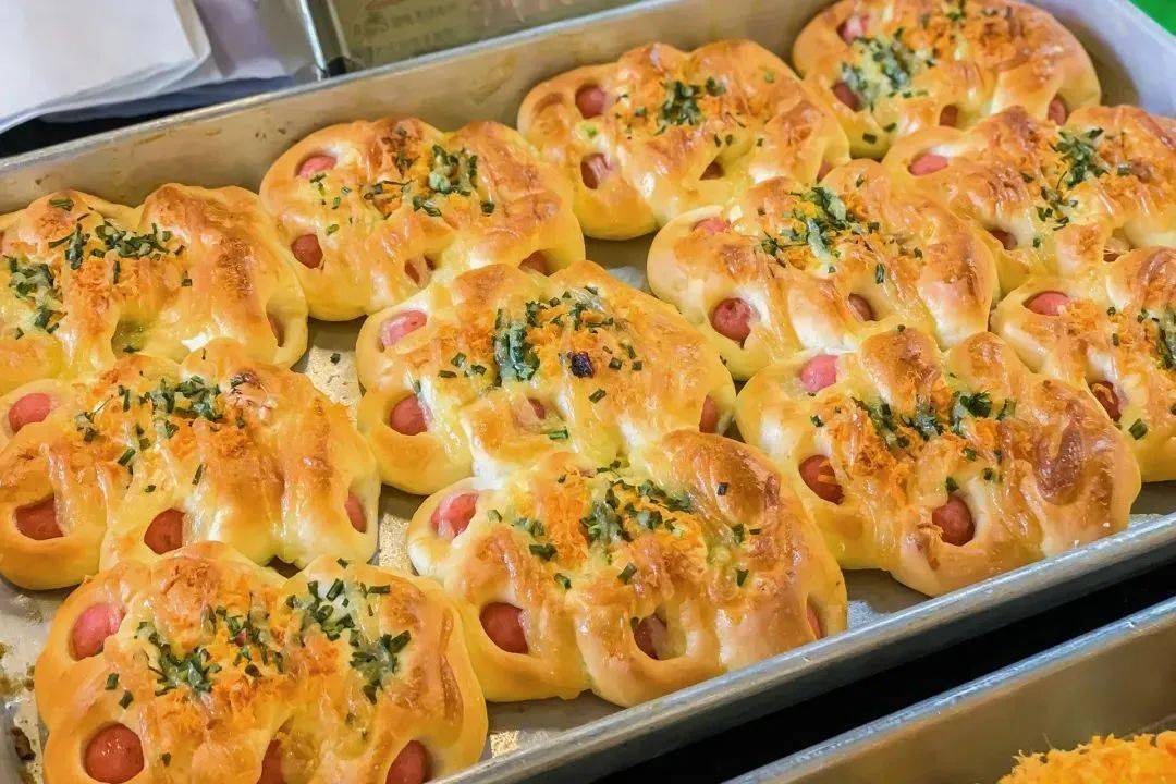 赞爆!彩虹般的广州地铁!附4大站点美食地图,快跟着一站站打卡!(图25) 广州地铁4号线美食_广州地铁线路颜色_广州地铁各线路特色站点