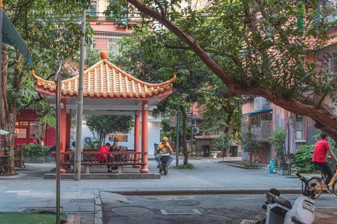 赞爆!彩虹般的广州地铁!附4大站点美食地图,快跟着一站站打卡!(图30) 广州地铁4号线美食_广州地铁各线路特色站点_广州地铁线路颜色