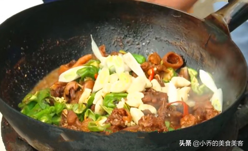 山东炒鸡界三强,枣庄辣子鸡、临沂炒鸡、莱芜炒鸡,哪家最好吃?(图7) 山东炒鸡做法_枣庄辣子鸡特点_莱芜美食推荐