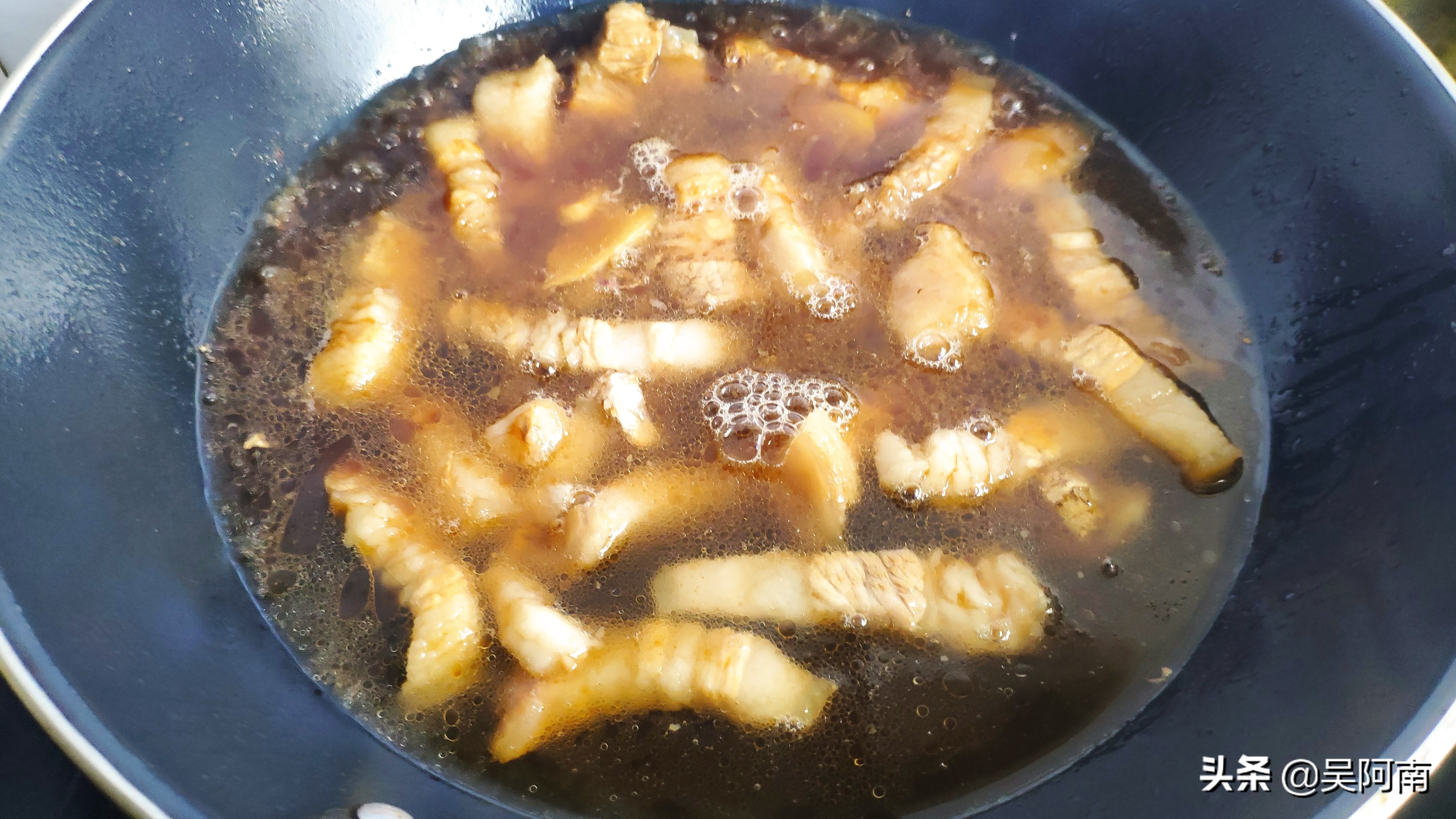 教你红烧肉的家常做法,肉不够,蛋来凑,肥而不腻超级下饭(图12) 红烧肉属于哪个菜系_红烧肉做法大全_鹌鹑蛋红烧肉食谱