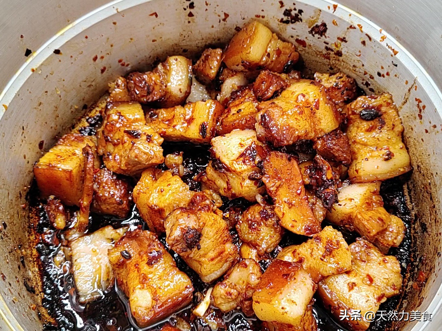 10分钟搞定豉香红烧肉!不加一滴水,软烂不腻,懒人必学(图11) 红烧肉属于哪个菜系_红烧肉高压锅做法_10分钟豉香红烧肉教程