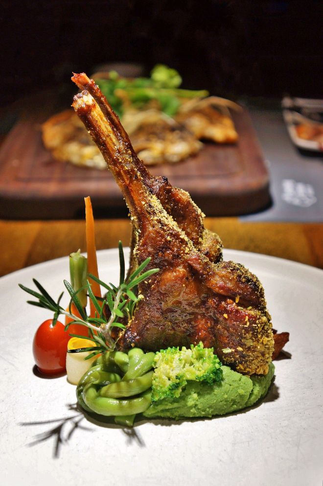 有一种喜欢叫一起吃饭,尤其钟意这份果木烤牛扒(图16) 果木牛扒的做法_果木牛扒厦门银泰店_钟意牛扒厦门店