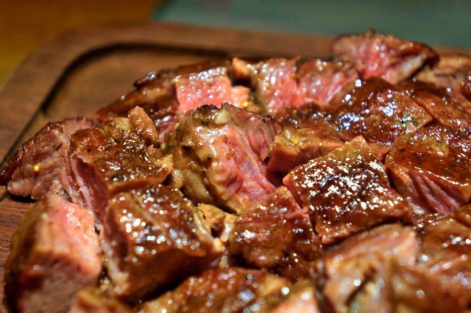 有一种喜欢叫一起吃饭,尤其钟意这份果木烤牛扒(图19) 果木牛扒厦门银泰店_果木牛扒的做法_钟意牛扒厦门店