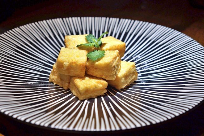 有一种喜欢叫一起吃饭,尤其钟意这份果木烤牛扒(图27) 果木牛扒的做法_果木牛扒厦门银泰店_钟意牛扒厦门店