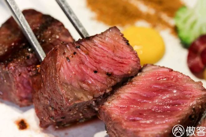 四年前一口惊艳的爆汁牛扒,这次再去竟然……(图11) 果木牛扒的做法_超级牛扒牛排特色做法_超级牛扒四周年活动