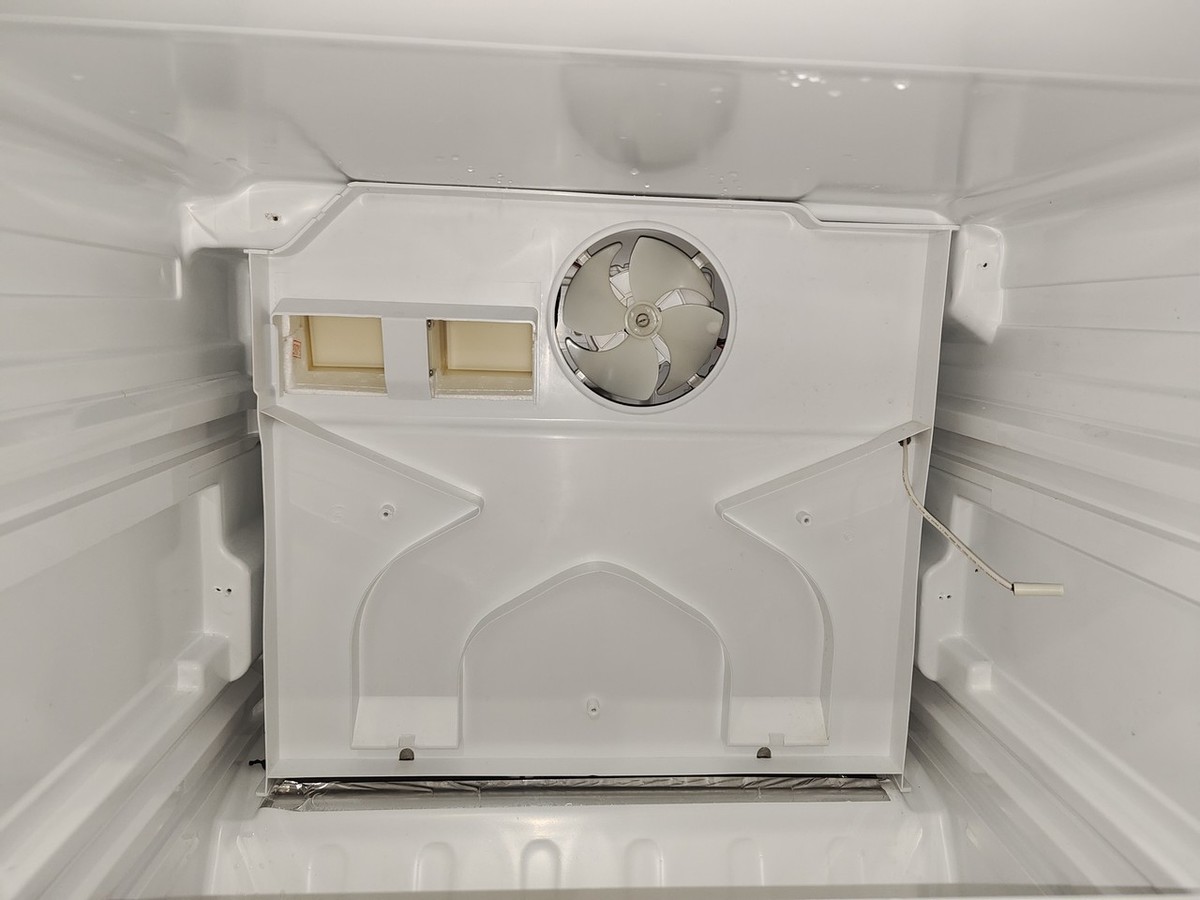 美的冰箱冷藏温度过低_风冷冰箱冷冻区结霜维修_松下冰箱维修电话