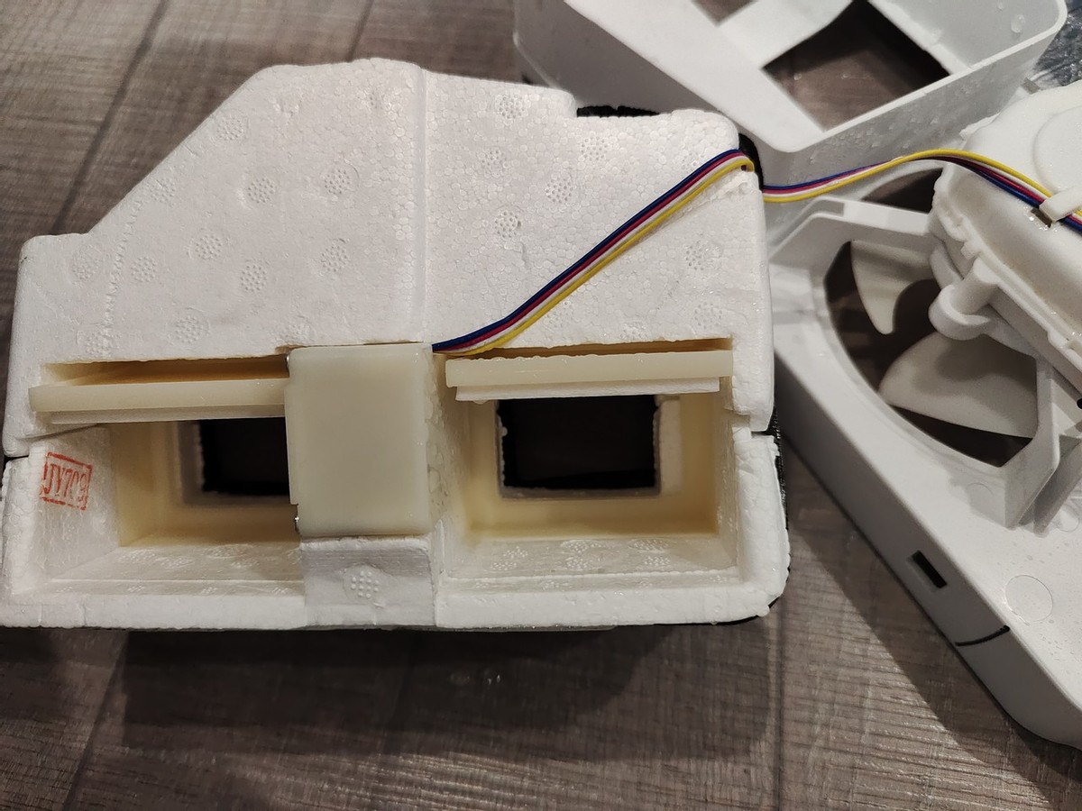 风冷冰箱冷冻区结霜维修_美的冰箱冷藏温度过低_松下冰箱维修电话