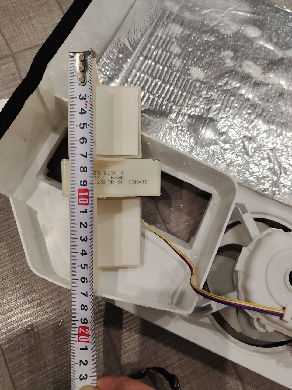 风冷冰箱冷冻区结霜维修_美的冰箱冷藏温度过低_松下冰箱维修电话