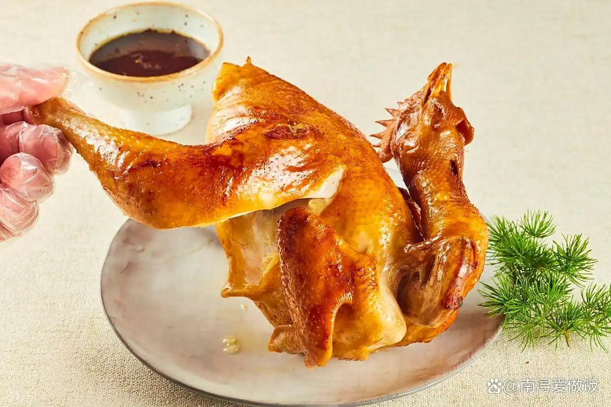 一个电饭煲就能搞定的4道大餐,不用看火,懒人必备!(图4) 电饭煲卤味做法_电饭锅懒人菜_电饭煲盐焗鸡教程