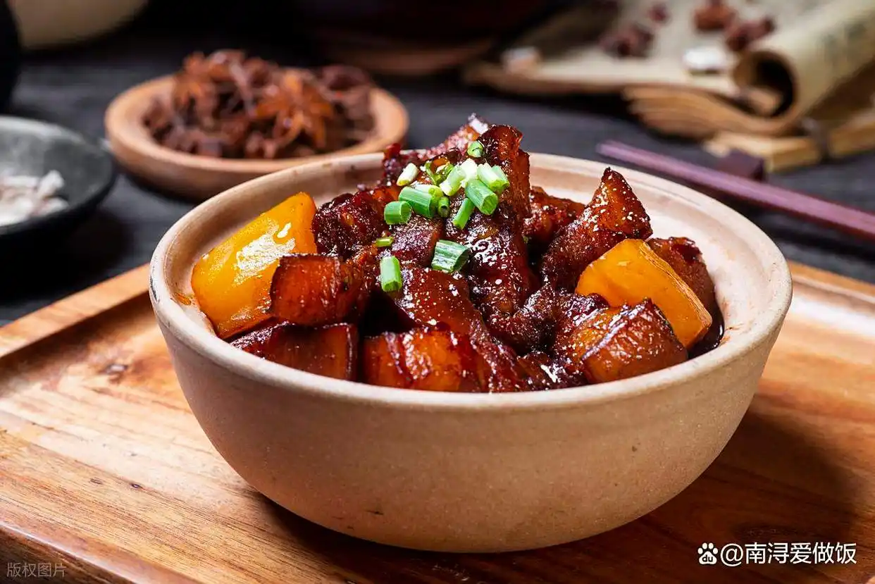 一个电饭煲就能搞定的4道大餐,不用看火,懒人必备!(图6) 电饭煲卤味做法_电饭锅懒人菜_电饭煲盐焗鸡教程