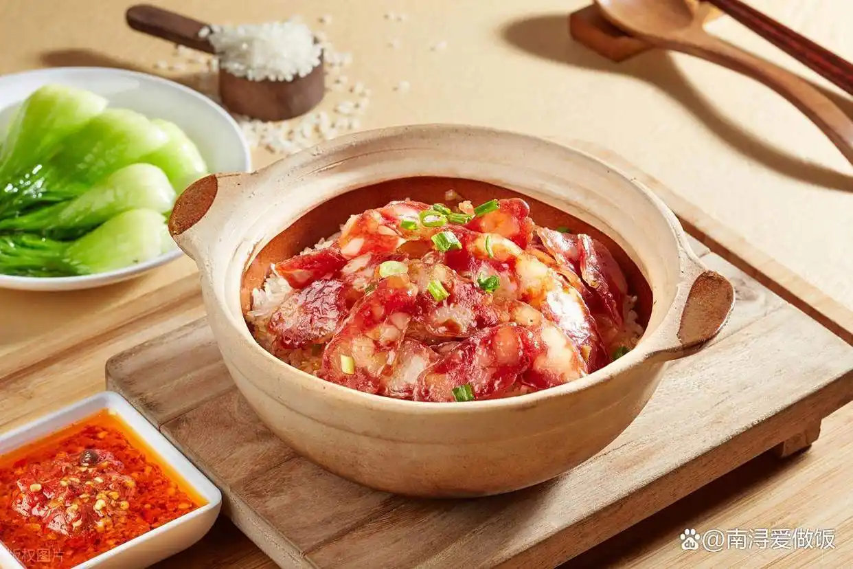 一个电饭煲就能搞定的4道大餐,不用看火,懒人必备!(图7) 电饭煲盐焗鸡教程_电饭煲卤味做法_电饭锅懒人菜