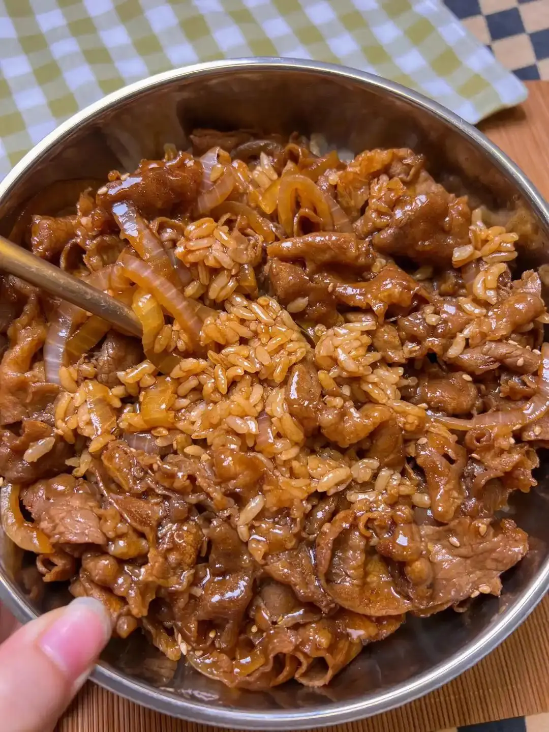 懒人福音!10 道电饭锅焖饭,一锅搞定肉菜饭,零失败超美味(图5) 电饭锅焖饭食谱_电饭锅创意菜式_电饭锅懒人菜