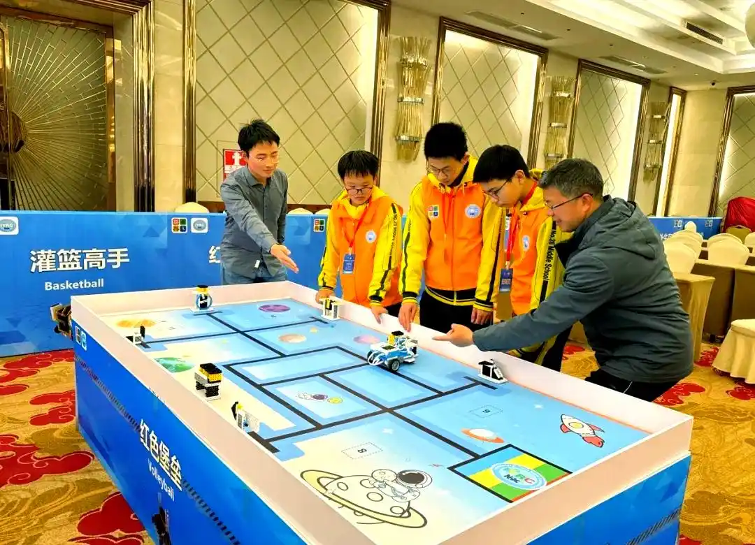 南昌市第二十八中学未来者科创社团_第十二届IYRC青少年数字创意机器人国际邀请赛_第二十八届全国青少年科技创新大赛获奖作品集