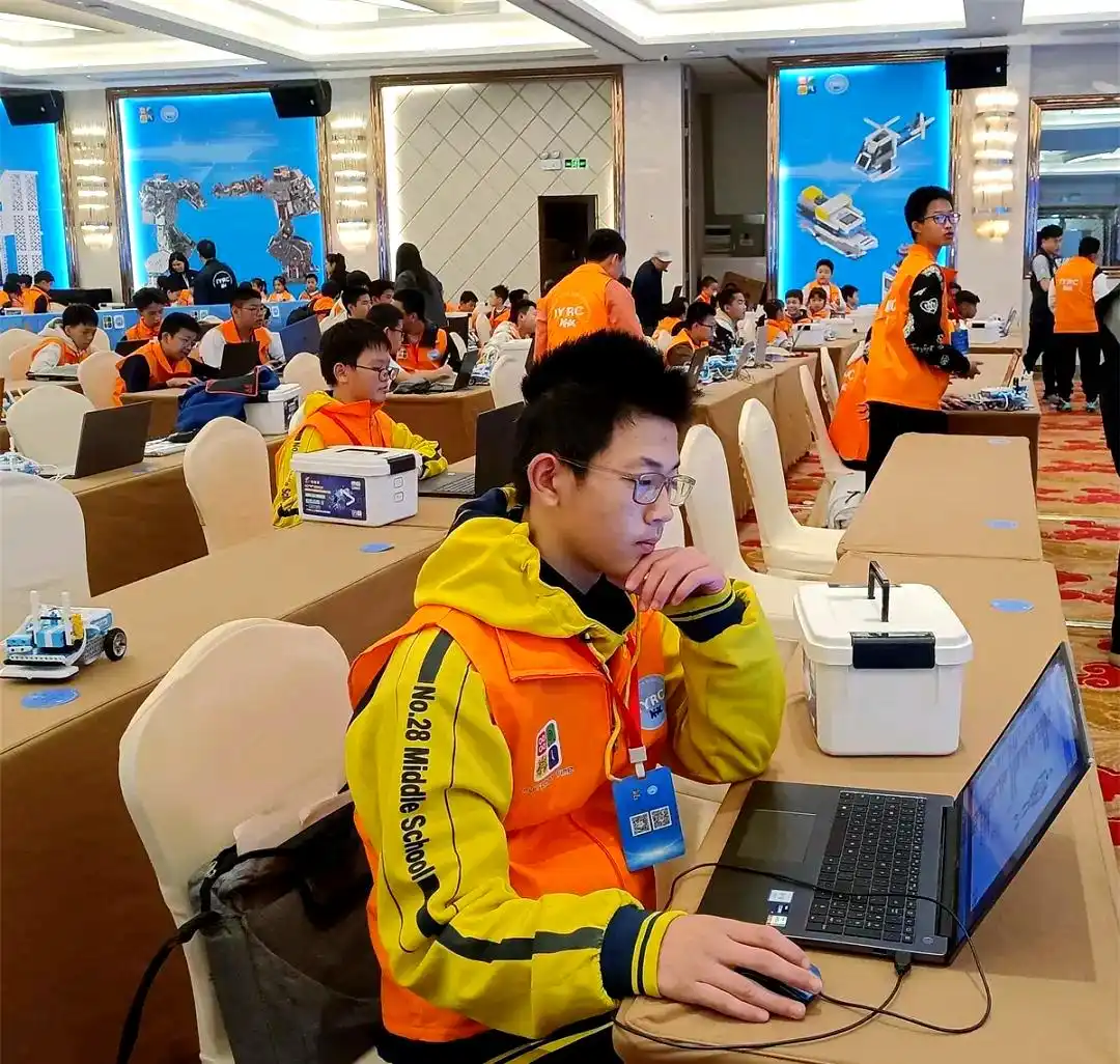 第十二届IYRC青少年数字创意机器人国际邀请赛_第二十八届全国青少年科技创新大赛获奖作品集_南昌市第二十八中学未来者科创社团