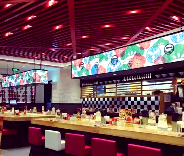 花城汇美食攻略:众多值得一试的餐厅,你不可错过!(图19) 大龙凤鸡煲特色菜_广州花城汇美食推荐_花城汇美食推荐