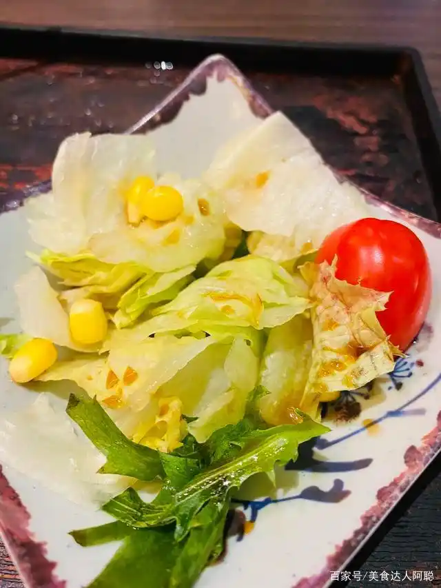 广州花城汇这家日料小店据说味道还不错,关键是性价比高(图3) 广州花城汇美食推荐_珠江新城一口组日料爆丼_花城汇白领食堂推荐