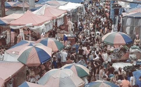 热闹的菜市场初中作文(图1) 热闹的菜市场初中作文