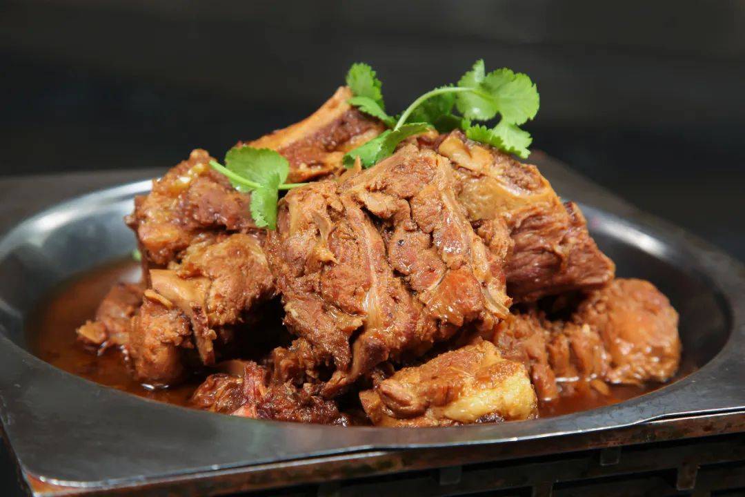 东北菜,八大菜系在逃笨蛋(图9) 东北菜混血基因_地方菜系_东北菜特色菜