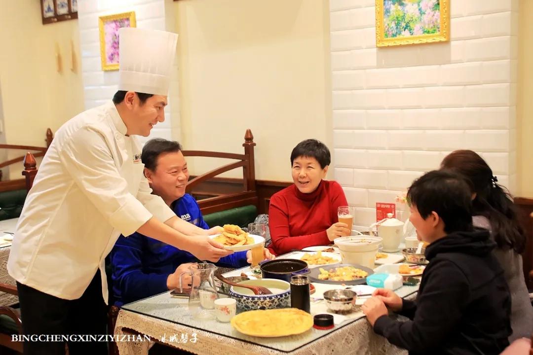 老厨家,哈尔滨范儿:美食打卡八个店(图32) 老厨家哈尔滨旗舰店_老厨家博物馆式饮食文化体验餐厅_哈尔滨民间特色美食小吃