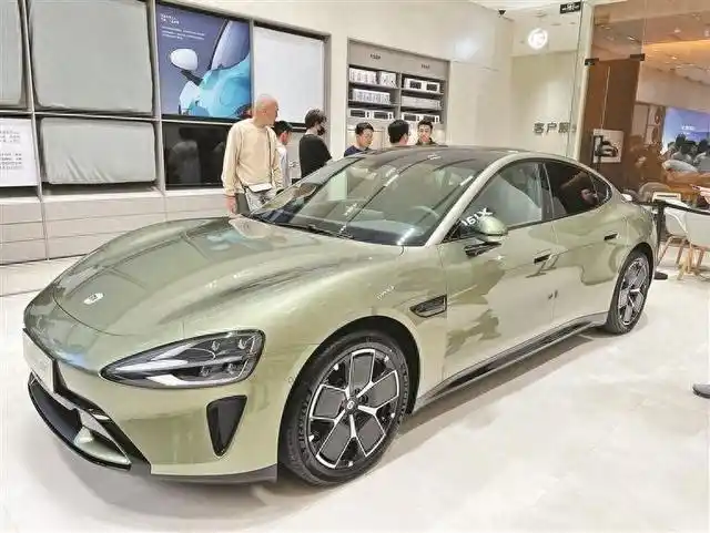 小米汽车SU7销量_造车新势力竞争格局_小米降价