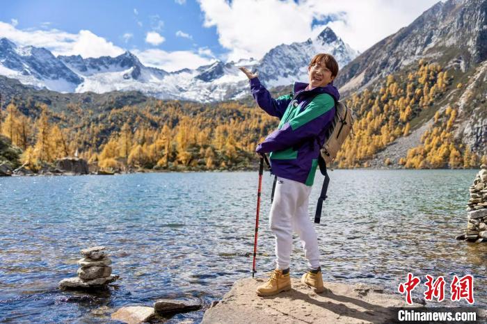 韩国博主的中国美食日记:品味蕾与文化双重盛宴(图3) 中韩文化交流美食视频_韩国博主中国美食探店_搜狐吃货自媒体