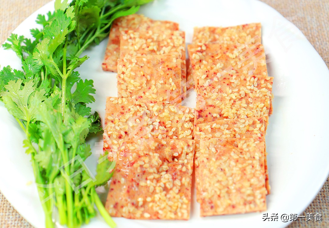 在家做一些简单的零食_自制小零食_猪肉脯食谱