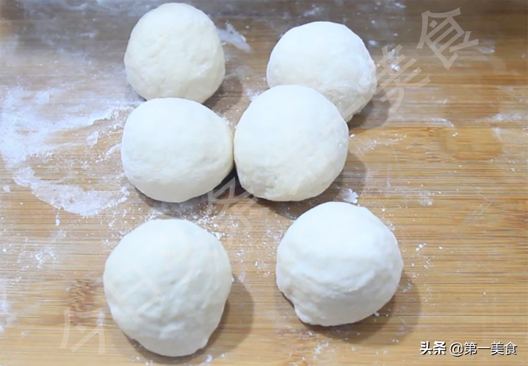 梅花酥制作教程_自制小零食做法_在家做一些简单的零食