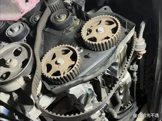 正时皮带故障预警信号_正时皮带更换周期_拆装与检查正时带