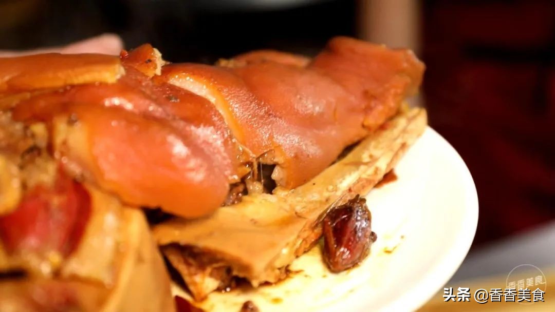 郑州特色川菜_鸿运当头做法_上海香香川菜电话