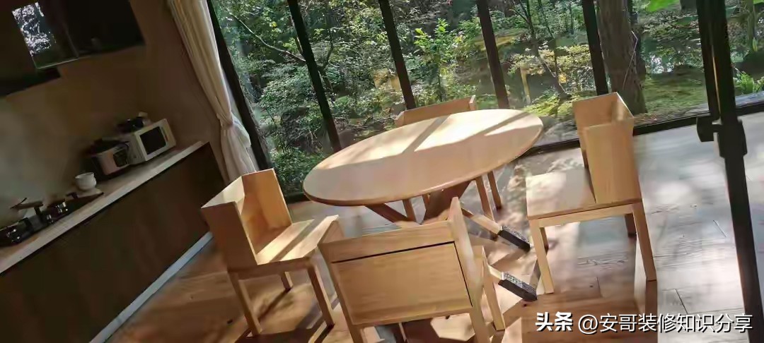 如何选择合适的实木家具材质_实木家具避坑指南_松木家具 环保