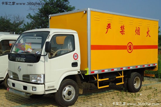 爆破器材运输车(图1) 爆破器材运输车修理_炸药运输车雷管运输车_爆破器材运输车