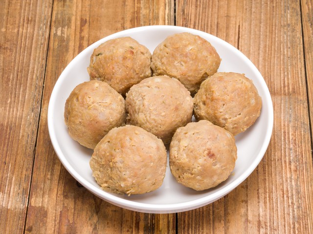 红烧狮子头做法_淮扬菜狮子头正宗做法_传统名菜