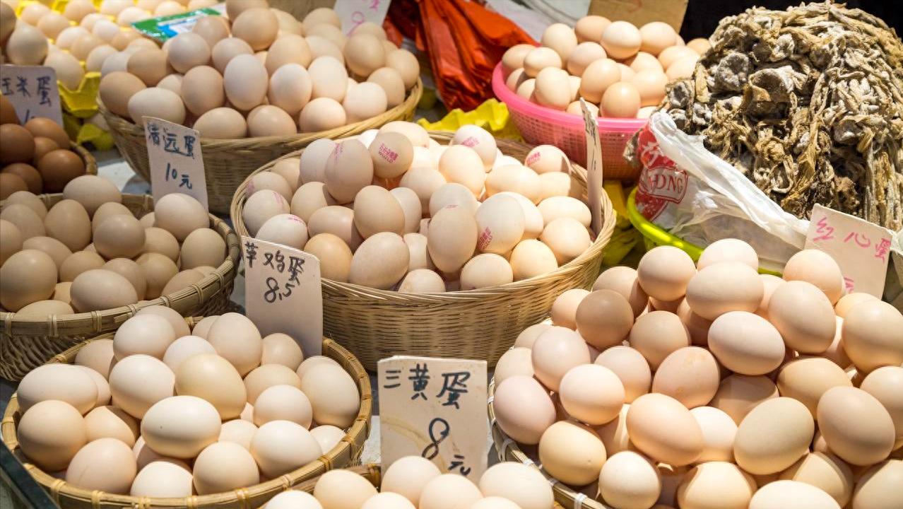 蛋价下跌原因分析_鸡蛋价格上涨带来的影响_国内鸡蛋市场10月价格走势