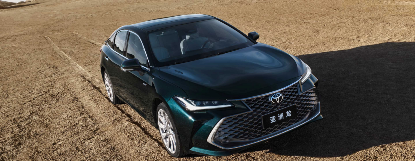 丰田单人汽车_B级车空间舒适性对比_丰田亚洲龙VS本田雅阁