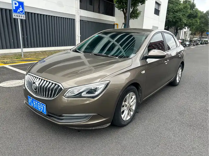 上海别克英朗二手车