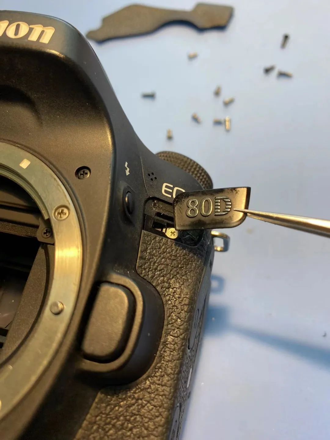 神奇,佳能报错err30,这两个问题都中了(图3) 佳能80D维修_佳能相机广州维修中心_相机报错err30