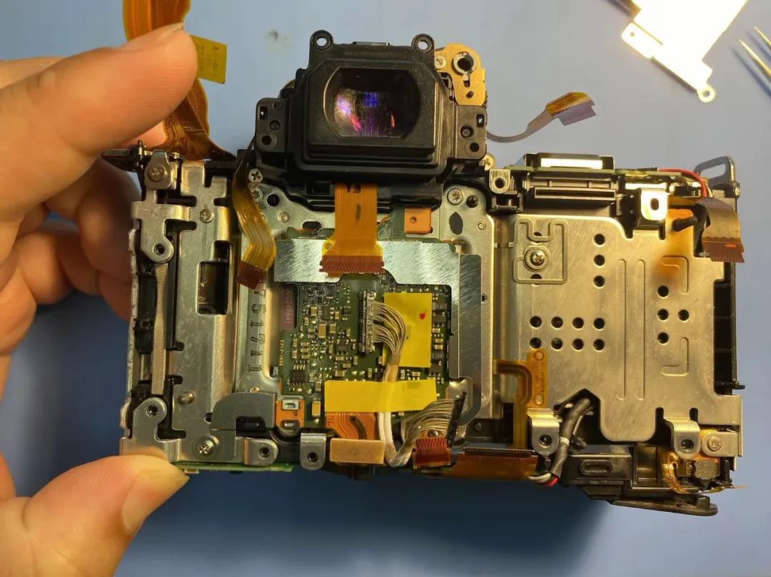 神奇,佳能报错err30,这两个问题都中了(图5) 佳能80D维修_佳能相机广州维修中心_相机报错err30