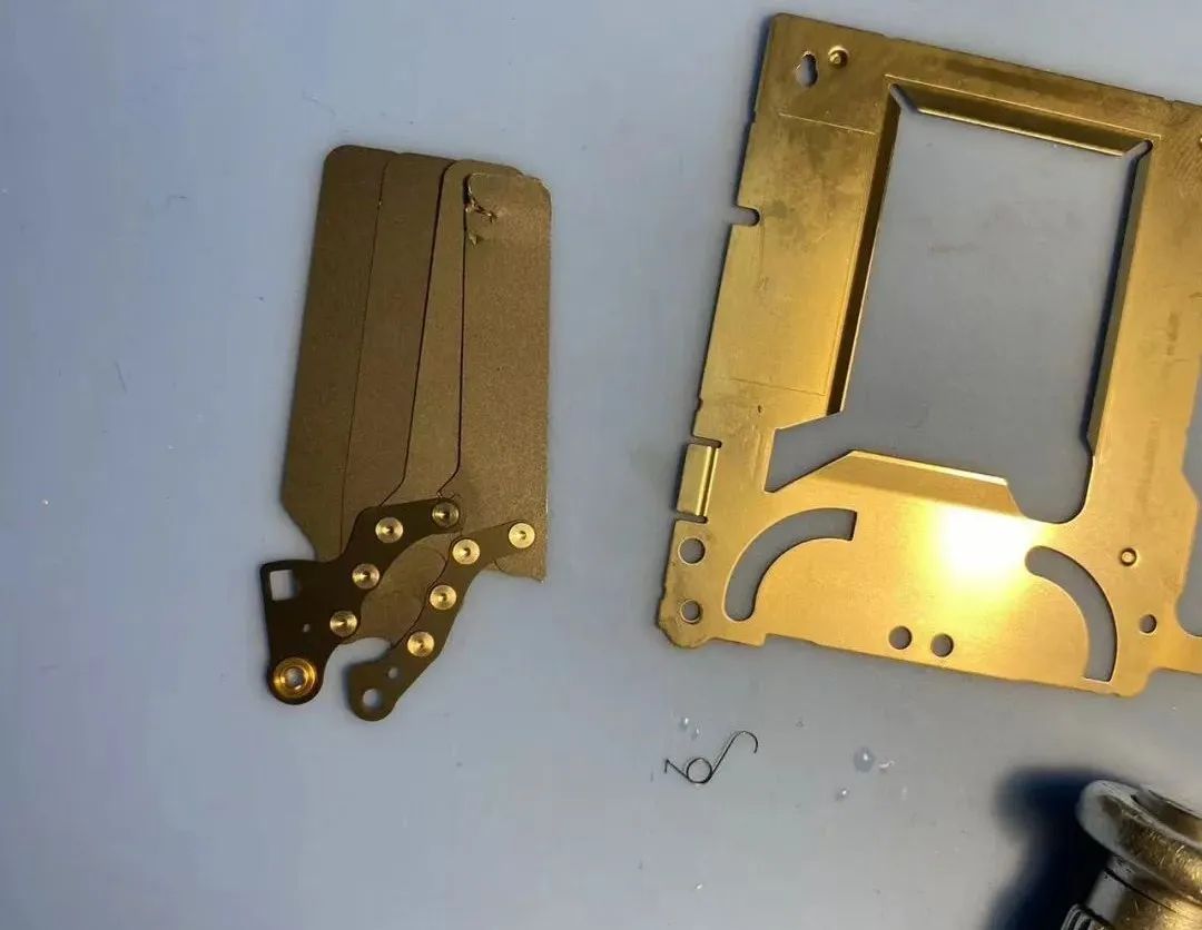 神奇,佳能报错err30,这两个问题都中了(图7) 佳能相机广州维修中心_相机报错err30_佳能80D维修