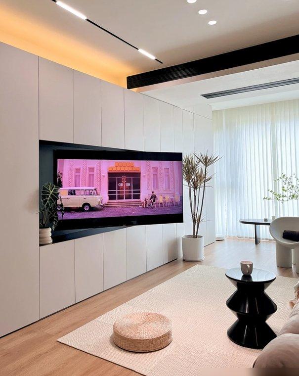 一切没有实用价值的电视墙,请不要再做了(图13) 电视墙设计_客厅电视瓷砖背景墙效果图2025_悬浮电视柜安装