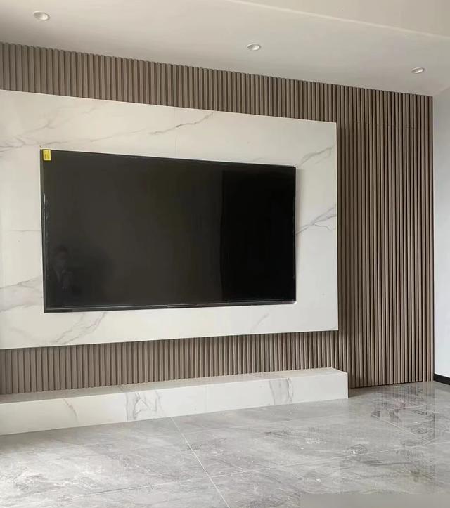一切没有实用价值的电视墙,请不要再做了(图23) 电视墙设计_客厅电视瓷砖背景墙效果图2025_悬浮电视柜安装