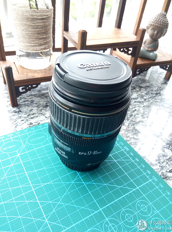 Canon 佳能17-85镜头自己动手更换排线(图1) 佳能相机广州维修中心_佳能镜头排线更换教程_对焦马达维修过程