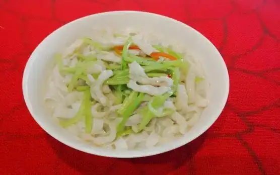 湖南的小吃有哪些出名_长沙米粉特色推荐_湖南米粉大擂台