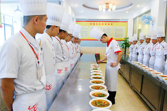 成都必吃美食，成都特色小吃有哪些