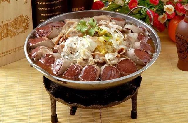 73道湖南美食大合集：剁椒鱼头麻辣肉，嗦螺鱼粉三下锅！