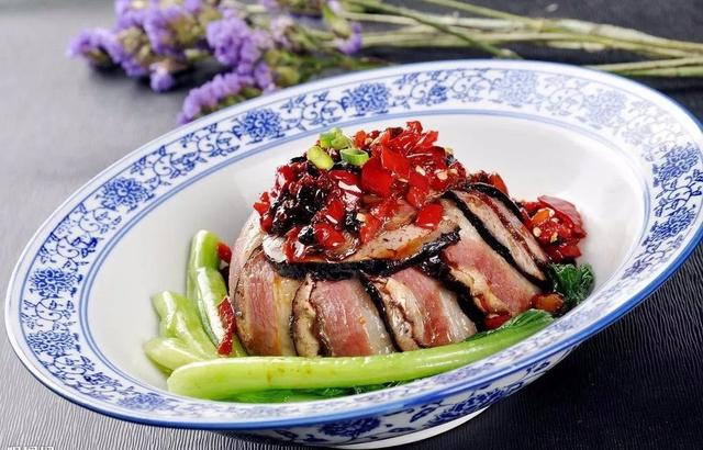 73道湖南美食大合集：剁椒鱼头麻辣肉，嗦螺鱼粉三下锅！