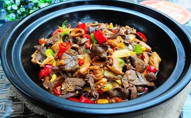 73道湖南美食大合集：剁椒鱼头麻辣肉，嗦螺鱼粉三下锅！