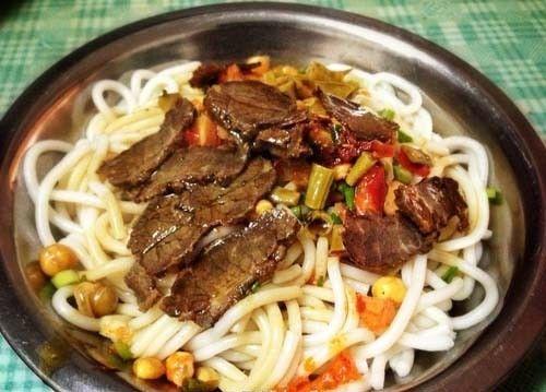 73道湖南美食大合集：剁椒鱼头麻辣肉，嗦螺鱼粉三下锅！