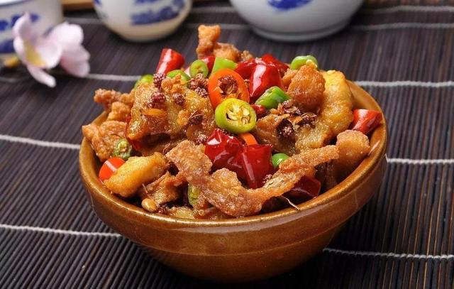 73道湖南美食大合集：剁椒鱼头麻辣肉，嗦螺鱼粉三下锅！