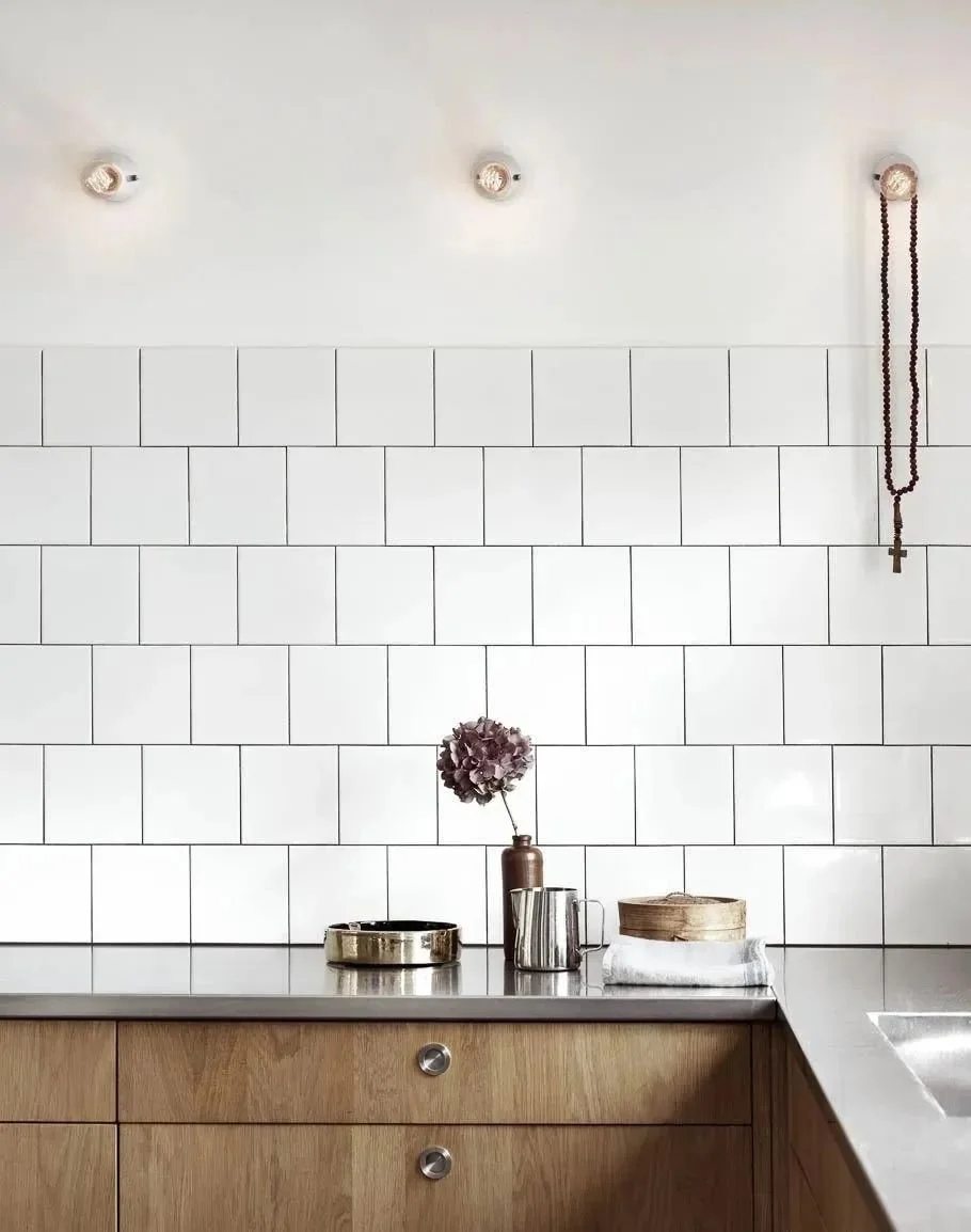 装修中的最后一笔智商税:瓷砖美缝,已经有不少人替你交过了!(图12) 金色瓷砖美缝剂效果图_美缝剂真的有用吗_瓷砖十字架留缝宽度